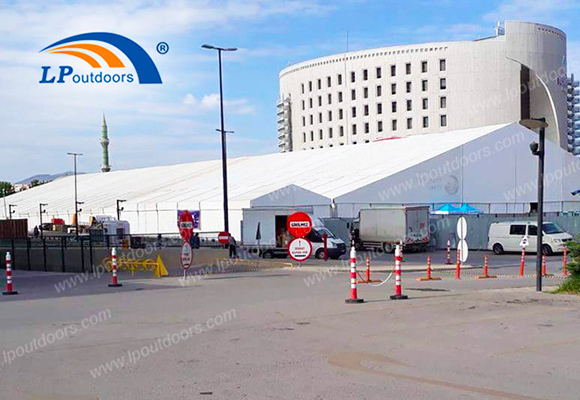 جناح Pacific Games الرياضي الخارجي للمناطق متعددة الاستخدامات