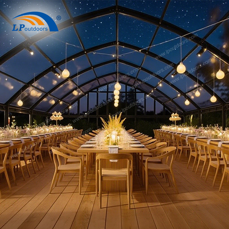 مرجانات Orangery الفاخرة - الأناقة الرجعية تلبي مساحة الحدث في الهواء الطلق الحديثة